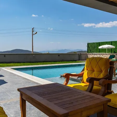 Vilă Oludeniz 4 Bedroom Luxury - Private Pool And Garden *