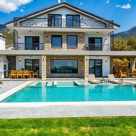 Oludeniz 4 Bedroom - 9318 * Fethiye