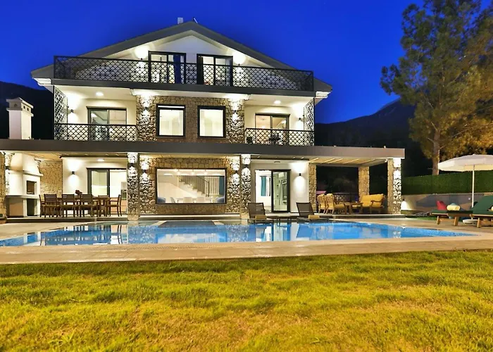 Villa Oludeniz 4 Bedroom Luxury - Private Pool And Garden *