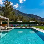 Oludeniz 4 Bedroom Luxury - Private Pool And Garden Βίλα