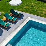 Oludeniz 4 Bedroom Luxury - Private Pool And Garden * Φετιγιέ