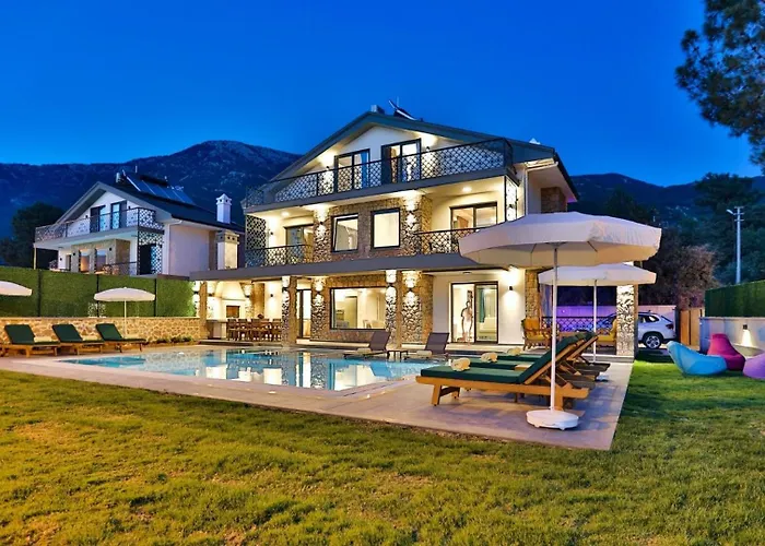Villa Oludeniz 4 Bedroom Luxury - Private Pool And Garden *
