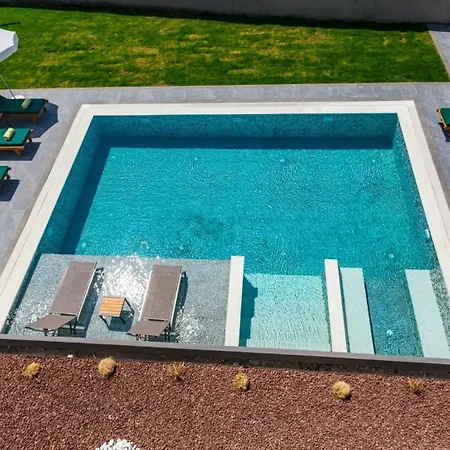 Oludeniz 4 Bedroom Luxury - Private Pool And Garden