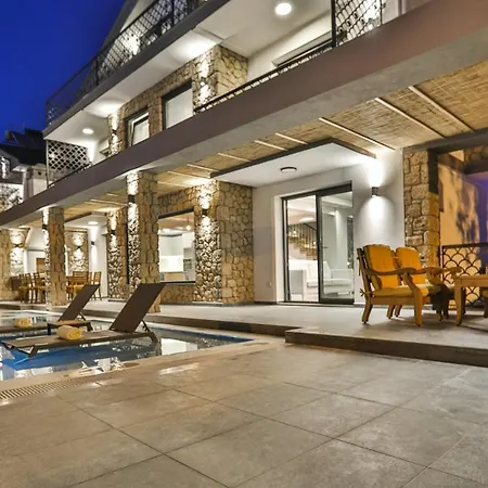 Oludeniz 4 Bedroom Luxury - Private Pool And Garden *
